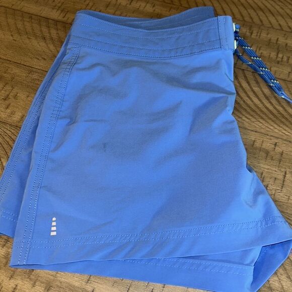 Lands’ End 🏄🏻‍♀️ Board Shorts 🩳 in French Blue Tie Waist Secure Back Pocket - Picture 14 of 17